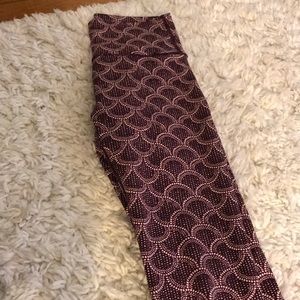 AERIE LEGGINGS SIZE M